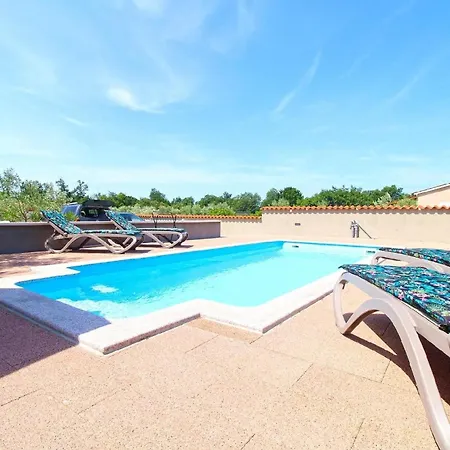 Σπίτι διακοπών Mit Privatpool Fuer 4 Personen Ca 45 Qm In Valtura, Istrien Suedkueste Von Istrien *